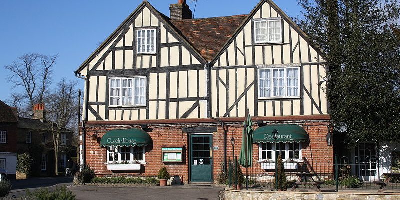 heathrow-airport-transfer-to-godstone Taxi Transfer from Godstone to Heathrow Airport