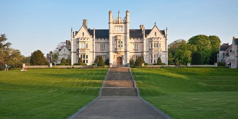 heathrow-airport-transfer-to-greenhithe Taxi Transfer from Greenhithe to Heathrow Airport