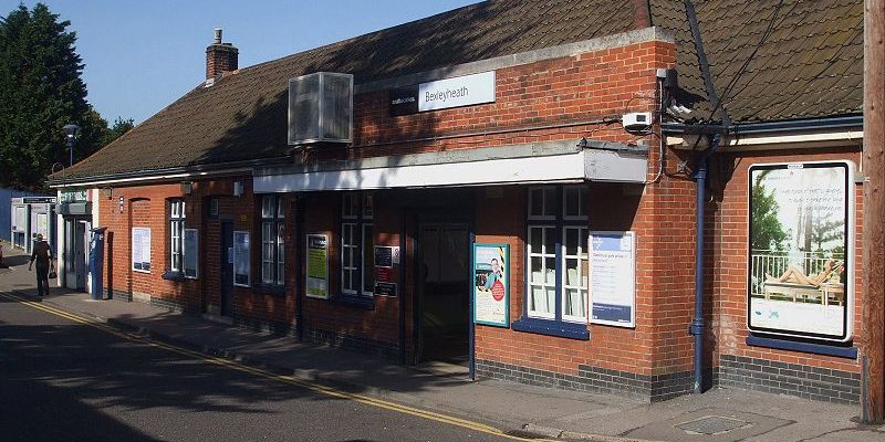 Taxi Transfer from Bexleyheath to London City Airport