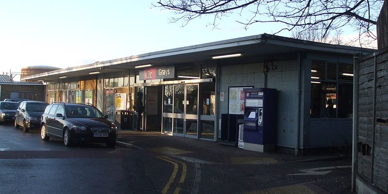 london-city-airport-transfer-to-grays Taxi Transfer from Grays to London City Airport