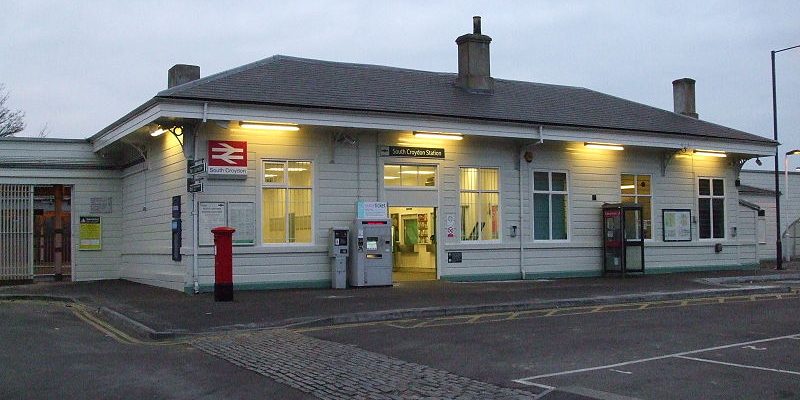 Taxi from South Croydon to Luton Airport