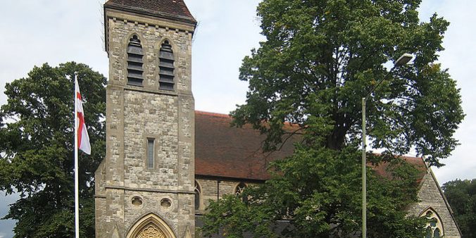 gatwick-airport-transfer-to-ashford Taxi Transfer from Ashford to Gatwick Airport