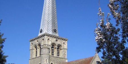 gatwick-airport-transfer-to-hemel-hempstead Taxi from Hemel Hempstead to Gatwick Airport