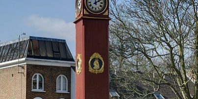 Airport Transfer from Highbury to Gatwick