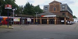 Taxi Transfer from Shepperton to Gatwick Airport