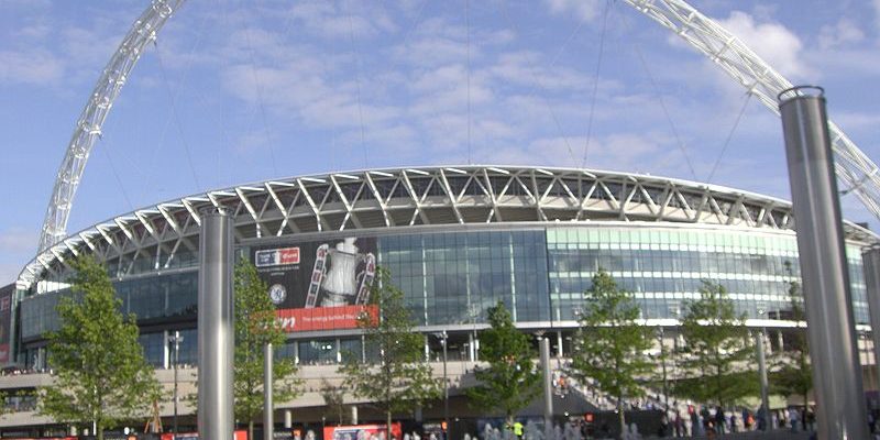 gatwick-airport-transfer-to-wembley Taxi Transfer from Wembley to Gatwick Airport