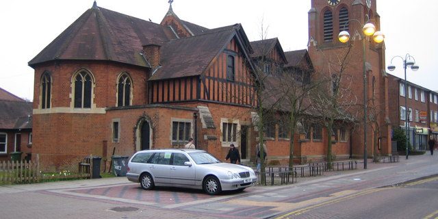 Taxi Transfer from Borehamwood to Heathrow Airport