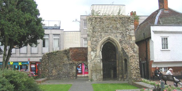 Taxi Transfer from Brentwood to Heathrow Airport