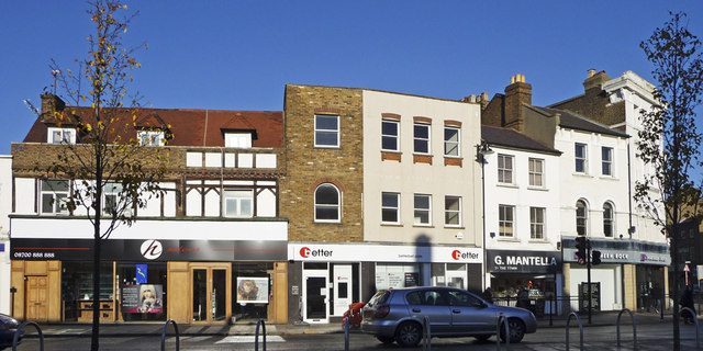 Taxi Transfer from Enfield to Heathrow Airport