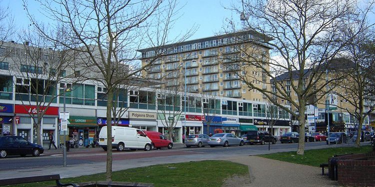 Taxi Transfer from Feltham to Heathrow Airport