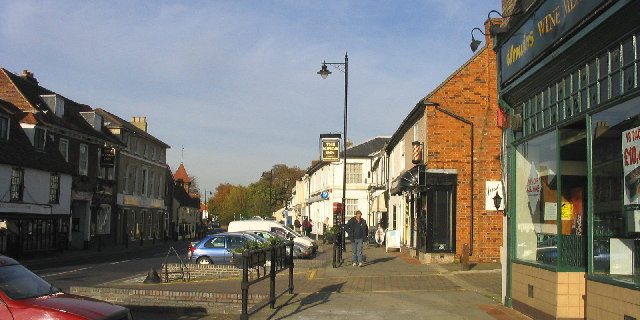 heathrow-airport-transfer-to-ongar Taxi Transfer from Ongar to Heathrow Airport