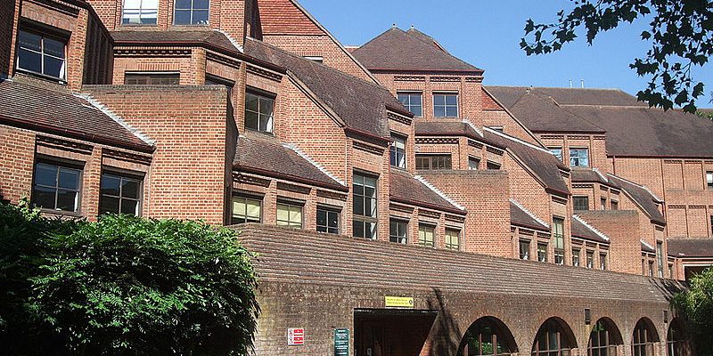 Taxi Transfer from Uxbridge to London City Airport