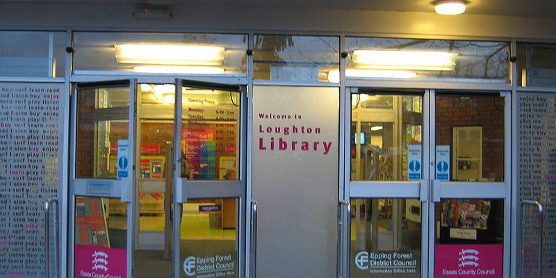 stansted-airport-transfer-to-loughton Taxi Transfer from Loughton to Stansted Airport