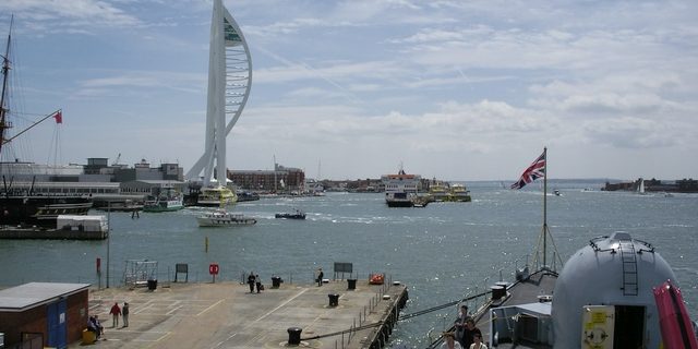 Taxi from London City Airport to Portsmouth Harbour