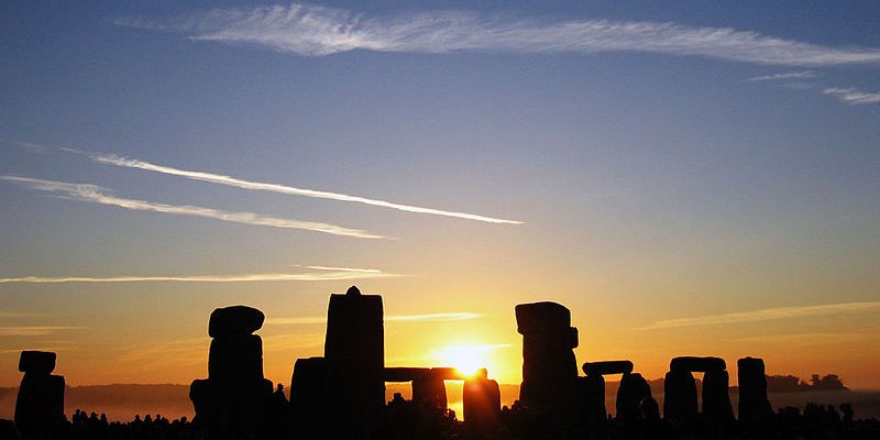 Taxi Transfer from London City Airport to Stonehenge