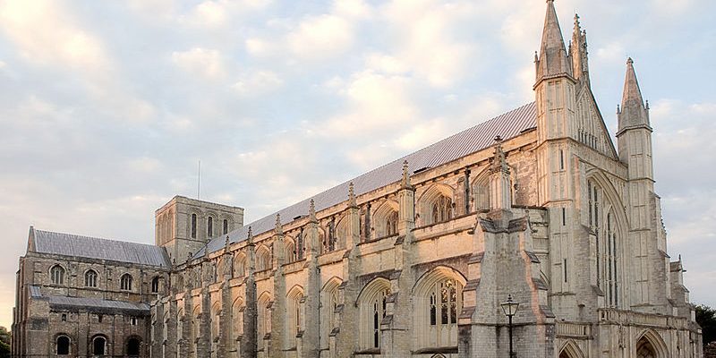 Taxi Transfer from London City Airport to Winchester