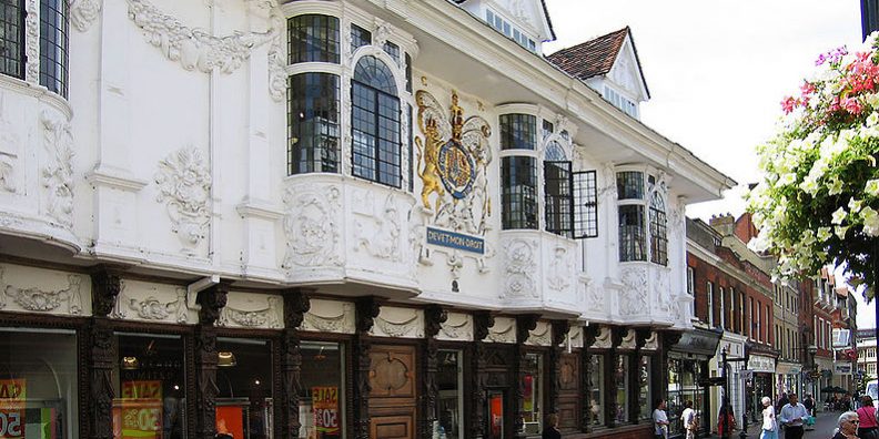 Taxi Transfer from Luton Airport to Ipswich